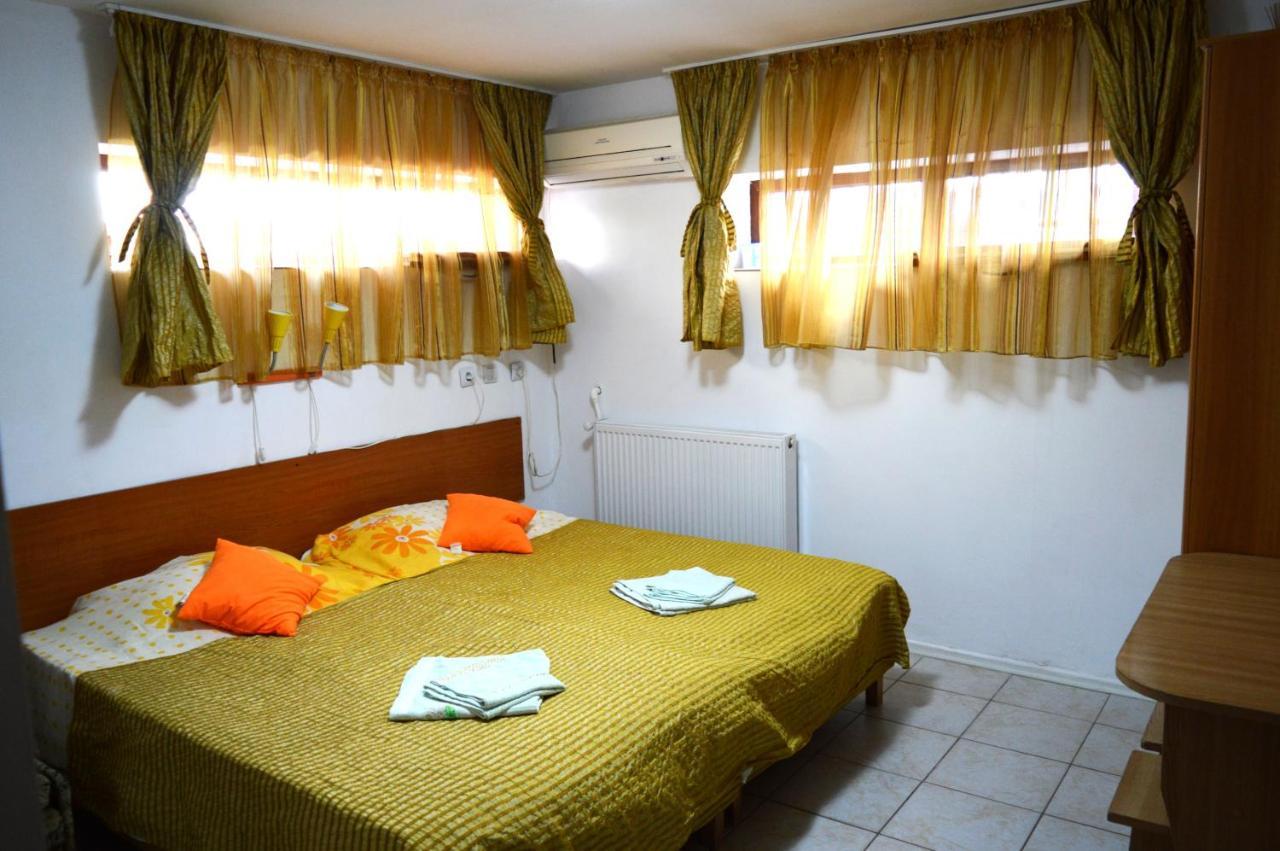 Garsoniere Victor Seaview Aer Conditionat Primim Carduri Vacanta 150 M De Plaja Reyna Beach Appartement Constanţa Buitenkant foto
