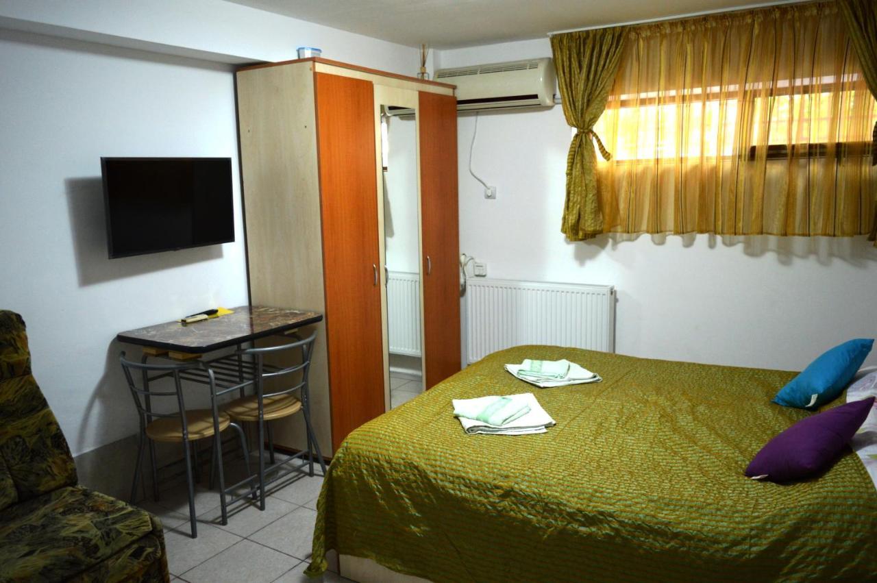 Garsoniere Victor Seaview Aer Conditionat Primim Carduri Vacanta 150 M De Plaja Reyna Beach Appartement Constanţa Buitenkant foto