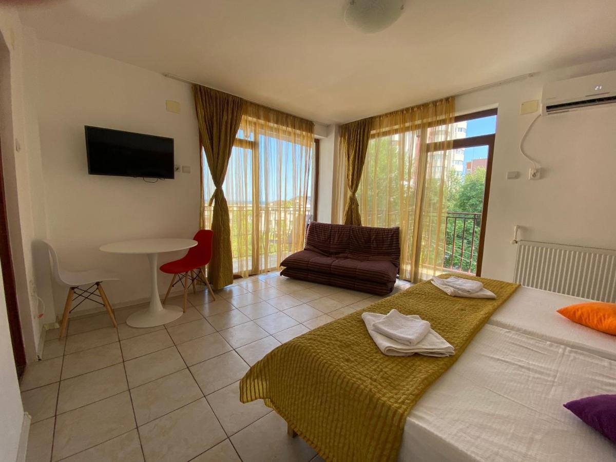 Garsoniere Victor Seaview Aer Conditionat Primim Carduri Vacanta 150 M De Plaja Reyna Beach Appartement Constanţa Buitenkant foto