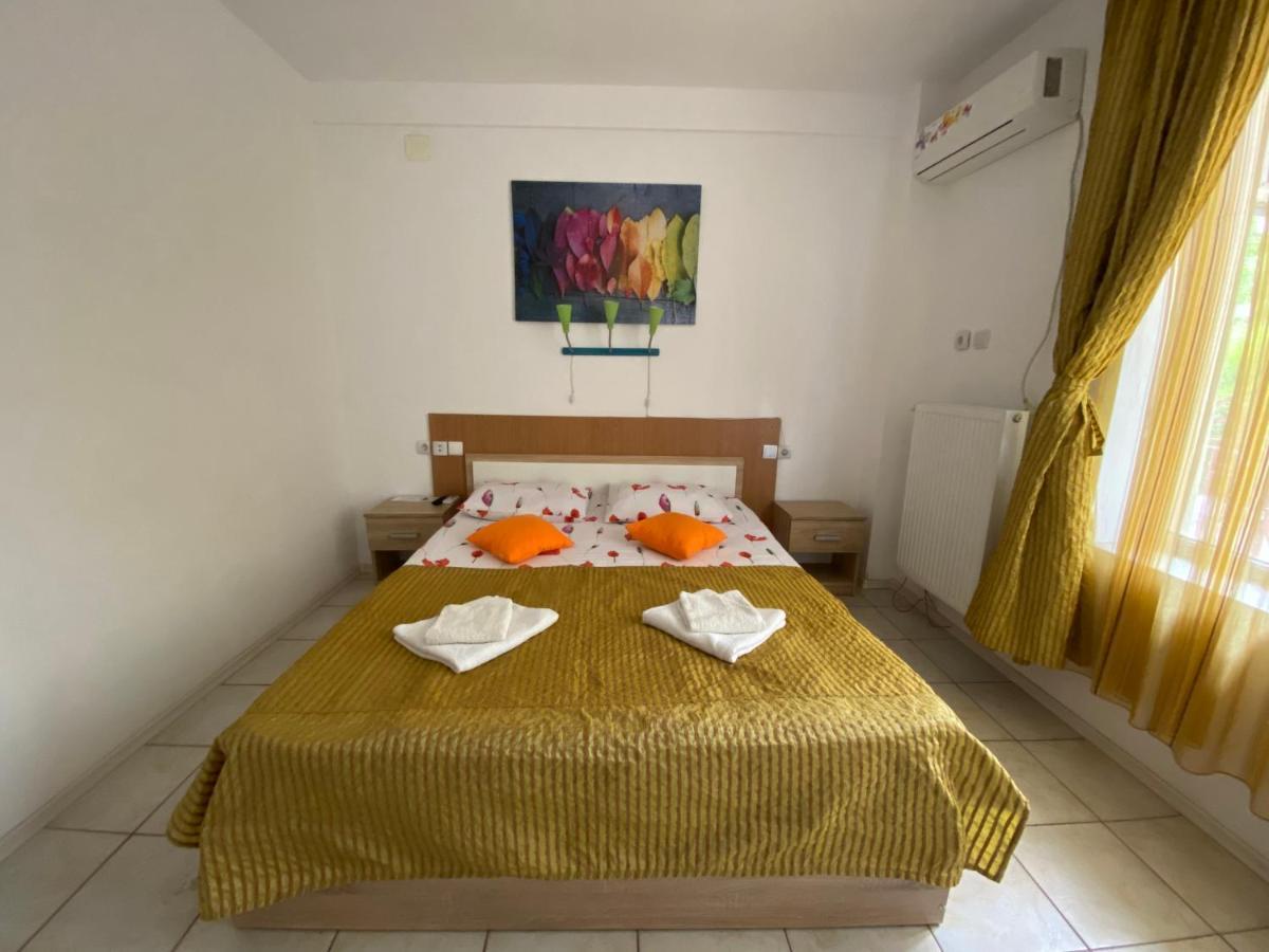 Garsoniere Victor Seaview Aer Conditionat Primim Carduri Vacanta 150 M De Plaja Reyna Beach Appartement Constanţa Buitenkant foto