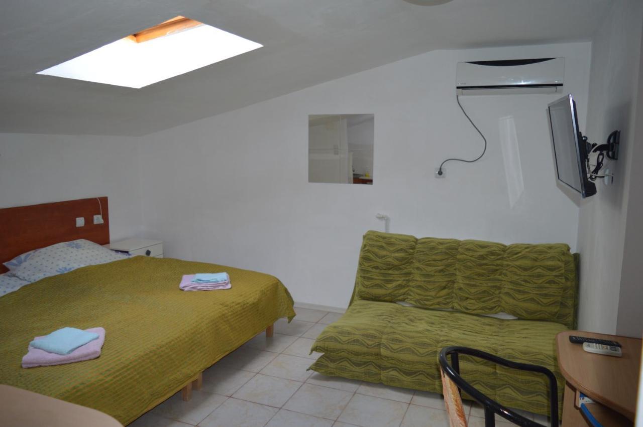 Garsoniere Victor Seaview Aer Conditionat Primim Carduri Vacanta 150 M De Plaja Reyna Beach Appartement Constanţa Buitenkant foto