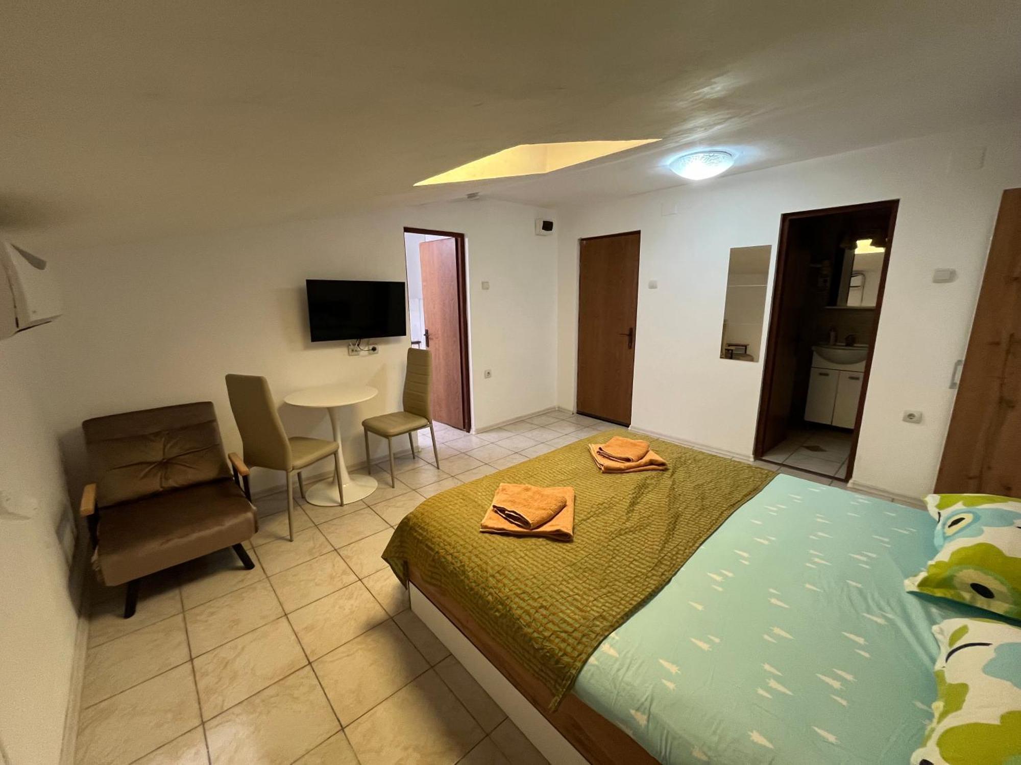 Garsoniere Victor Seaview Aer Conditionat Primim Carduri Vacanta 150 M De Plaja Reyna Beach Appartement Constanţa Buitenkant foto