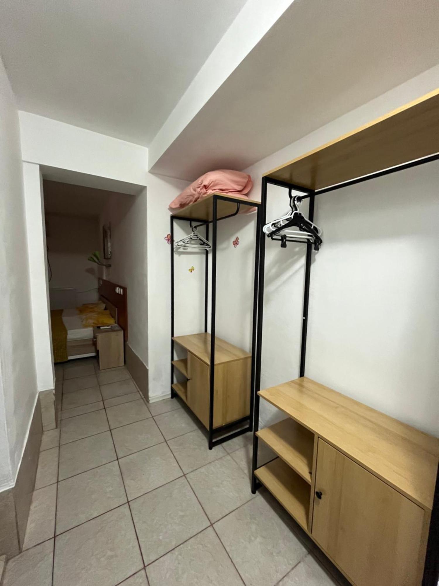 Garsoniere Victor Seaview Aer Conditionat Primim Carduri Vacanta 150 M De Plaja Reyna Beach Appartement Constanţa Buitenkant foto