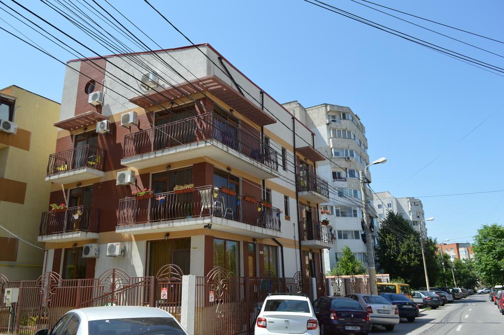 Garsoniere Victor Seaview Aer Conditionat Primim Carduri Vacanta 150 M De Plaja Reyna Beach Appartement Constanţa Buitenkant foto