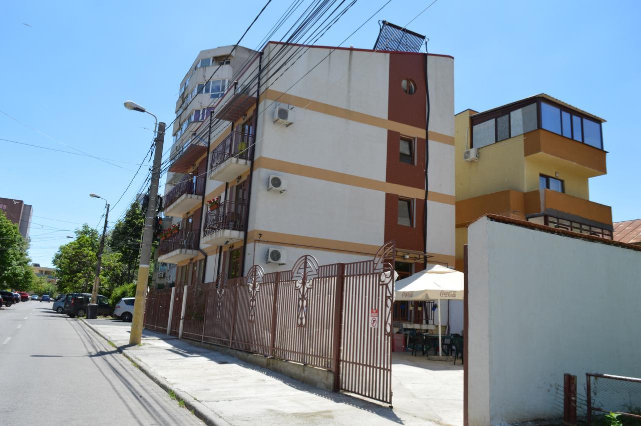 Garsoniere Victor Seaview Aer Conditionat Primim Carduri Vacanta 150 M De Plaja Reyna Beach Appartement Constanţa Buitenkant foto